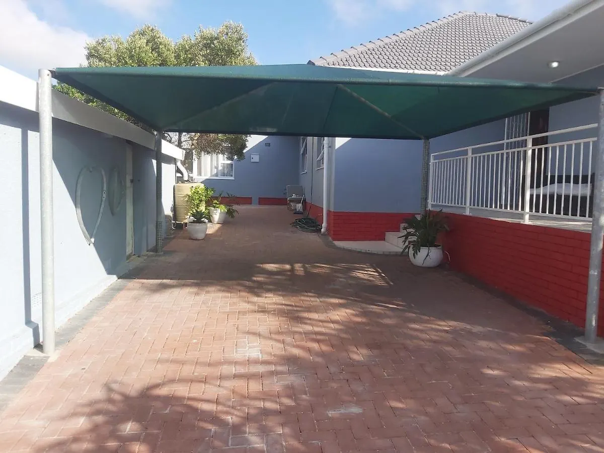 Izuba Lodge Cape Town