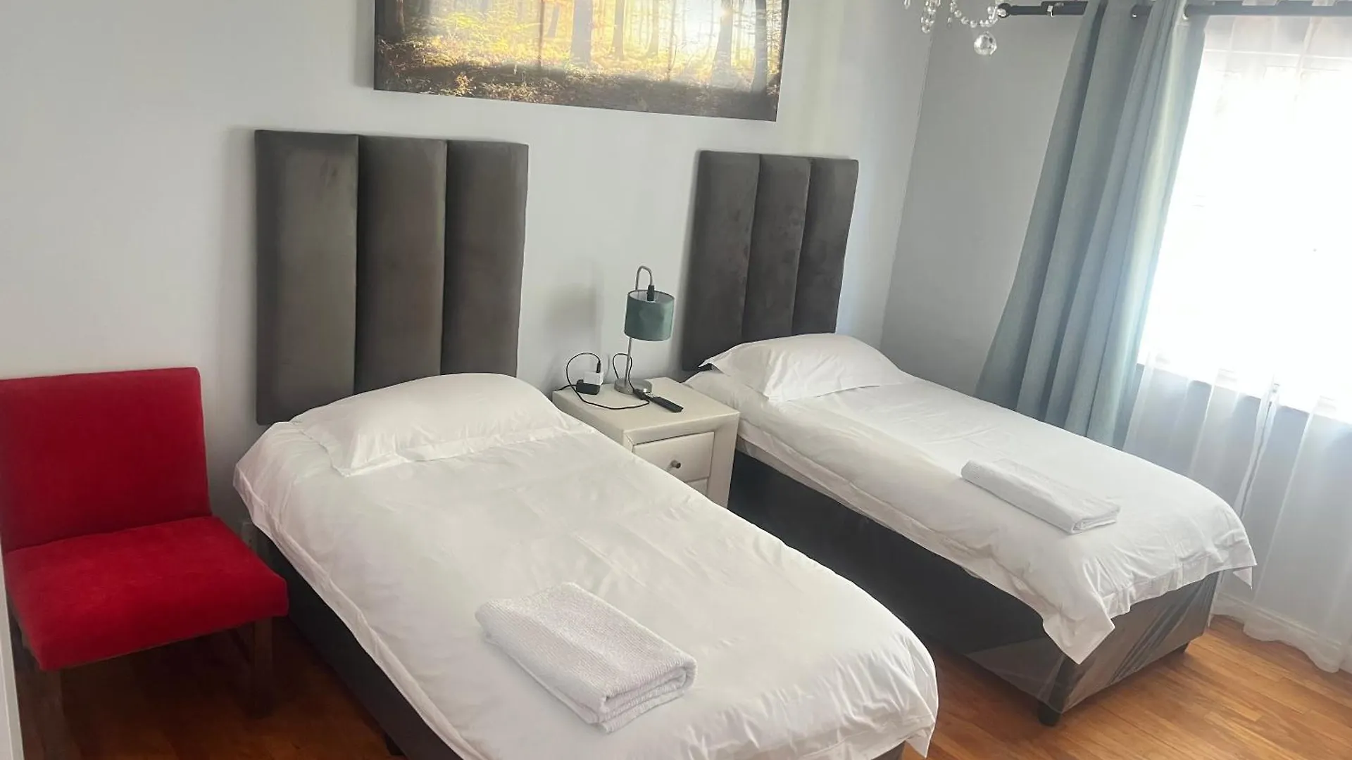 Izuba Lodge Cape Town Guest house